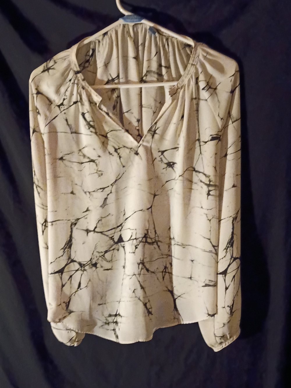 Vera Wang Cream Blouse with Black Marble Print